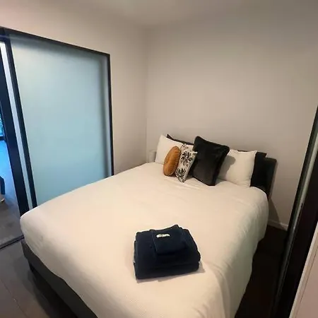 Cbd - Pool - Sleeps 4 - Parking Apartment Canberra Exterior photo