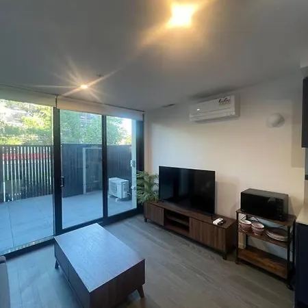 Cbd - Pool - Sleeps 4 - Parking Apartment Canberra Exterior photo